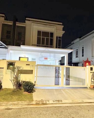 Setia Tropika @ Calidora Double Storey Cluster House 1