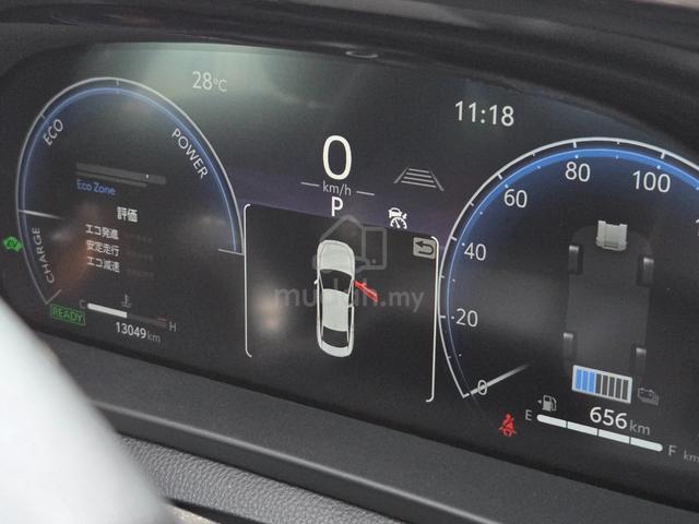 13K KM 2023 Toyota CROWN 2.4 CROSSOVER RS ADVANCED - 5