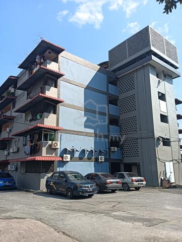 Rumah Pangsa Alor Malai 1