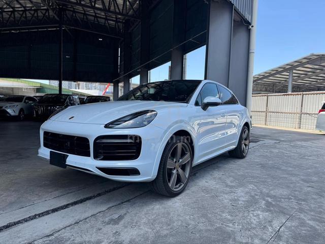 Unreg 2023 Porsche CAYENNE 3.0 COUPE Bose/PanRoof - 1