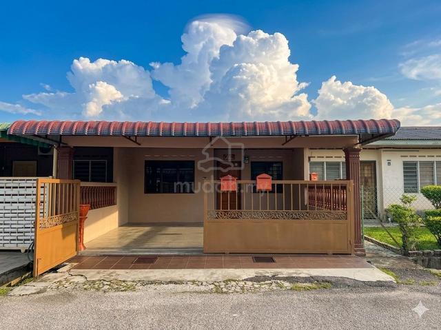 TERMURAH! Rumah Teres Setingkat Taman Ayer Merbau, Jasin, Melaka 1