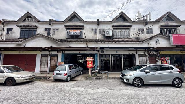 FREEHOLD Taman Boon Bak Shop In Between Pasir Puteh & Station 18 Ipoh 1