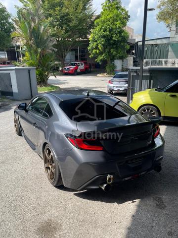 2022 Subaru BRZ S 2.4L (M) - 4