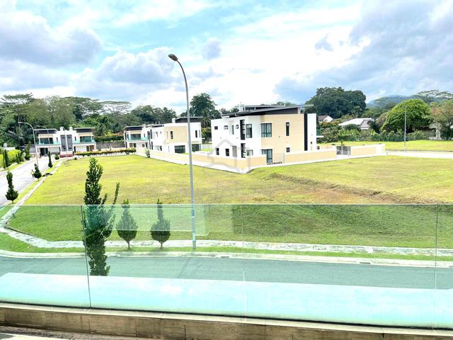 2Storey Semi D Lake Garden Facing Open | Freehold Non Bumi Lot 1
