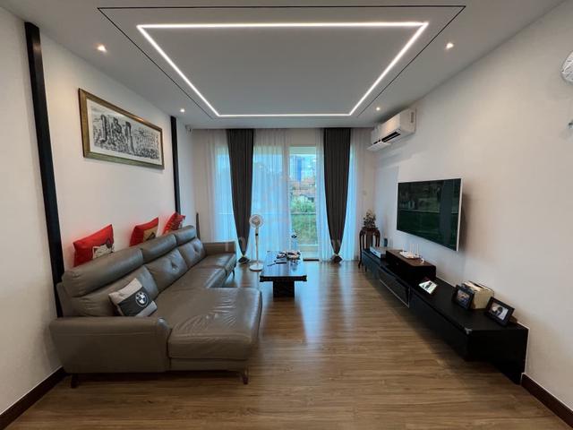 Larkin Residence (Phase Two) 1