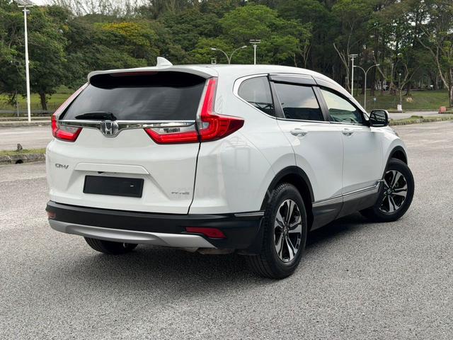 2017 Honda CR-V 2.0 2WD (A) FULL LOAN FREE WARANTY - 2
