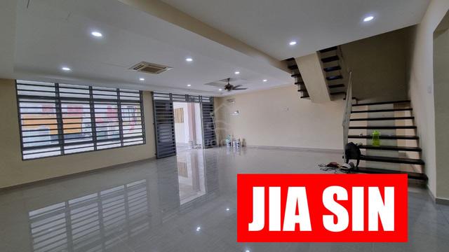 Double Storey Semi-Detached House for RENT @ Jalan Pantai Jerjak 1