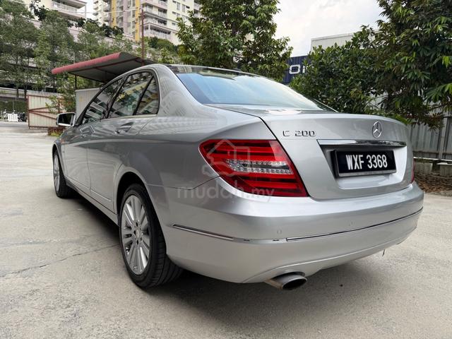 2012 Mercedes Benz C200 CGI BlueEFCY - 2