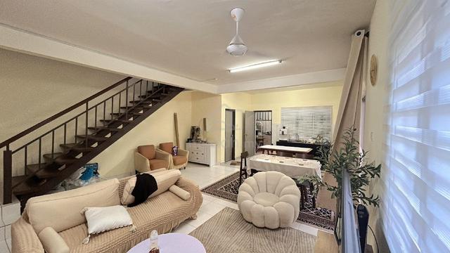 Double Storey Corner Lot 1