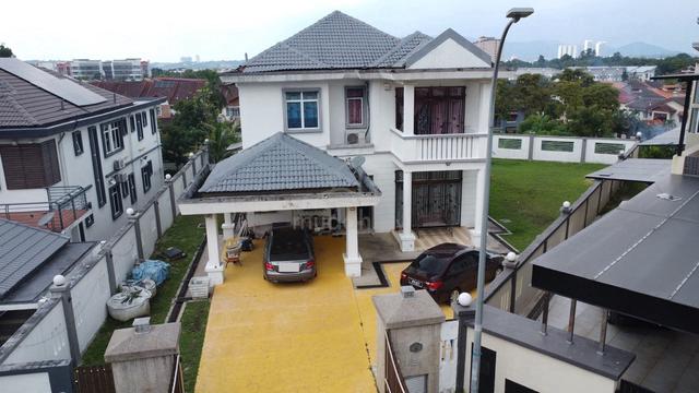 FULLY RENOVATED Double Storey Bungalow, Subang Bestari 1