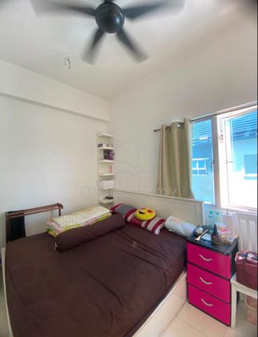 Female Sharing Room for Rent Next to MRT Kota Damansara 1