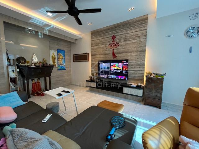 FREEHOLD Taman Sinn Semabok Extended Renovated 2 Storey Semi D 1