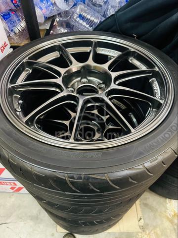 used like new - photo 2 of 3