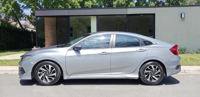 HONDA CIVIC 1.8L S i-VTEC - 3