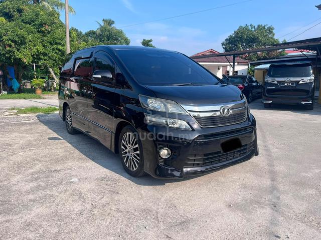 2014/19 ToyotaVellfire 2.4 GOLDENEYES (LOAN KEDAI) - 2