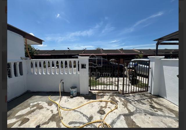 Hamzah Alang Taman Intan Single Storey Terrace House 3 Bedrooms Sewa 1