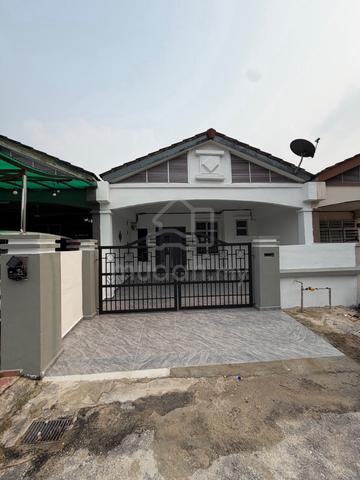 Single storey Pulai Indah fully renovated and full loan 1