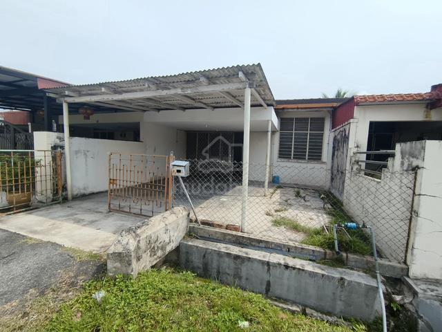 Canning Garden / 1 Storey Terrace / FREEHOLD / 22x70 / Facing South 1