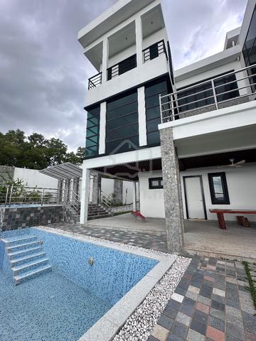 Private pool luxury 3 Storey Bungalow 15000sf Sungai Ara hillside 1
