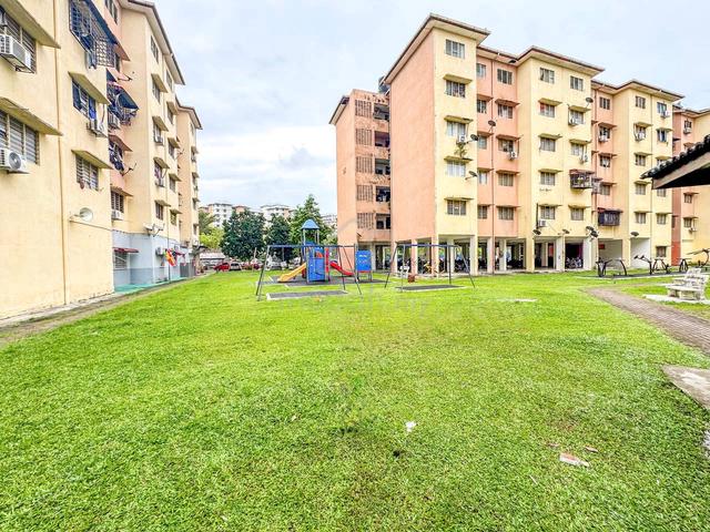 Flat PKNS Seksyen 7 Shah Alam 1