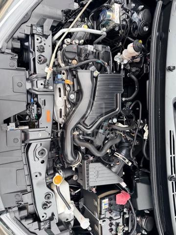 Perodua BEZZA 1.3 AV 8Ribu Km (A)-24 - 5