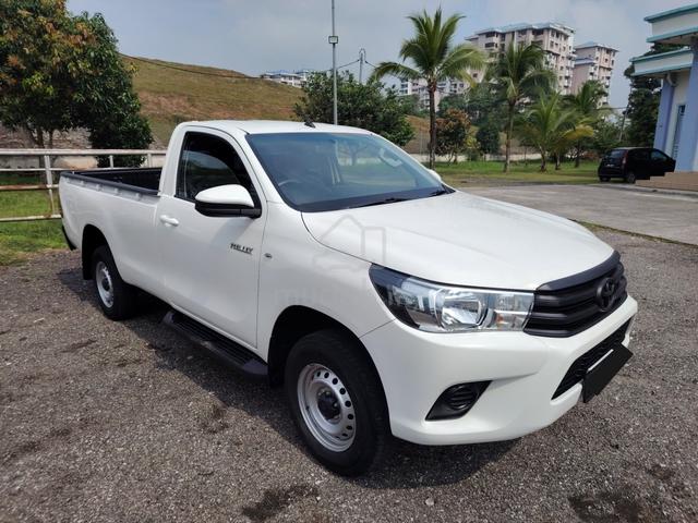 2020 Toyota HILUX 2.4 MT MY17 AN120 FACELIFT (M) - 1