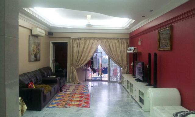 Teratai Mewah Condominium 1