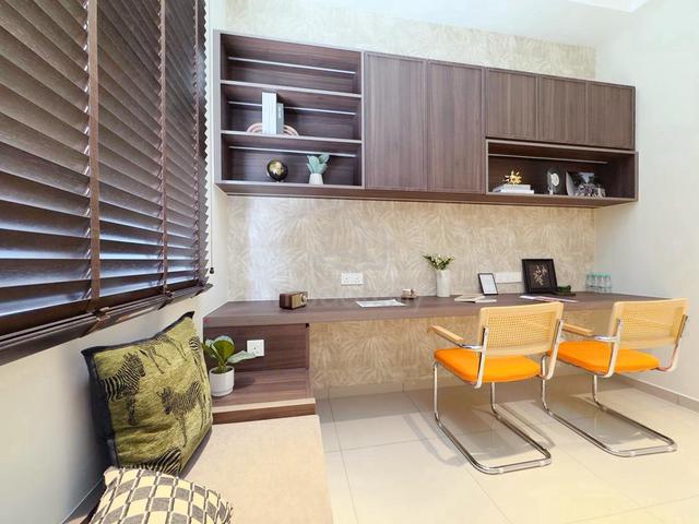 Fully Extend Freehold Corner Extra Land Single Storey 24x75 Alor Gajah 1