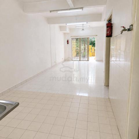 Taman Sutera Kajang 2 Storey 4R3B Freehold Well Kept Unit For Sale 1