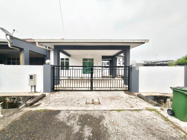 Single Storey Corner House For Rent📍Stutong Baru/Near Kuching Airport 1