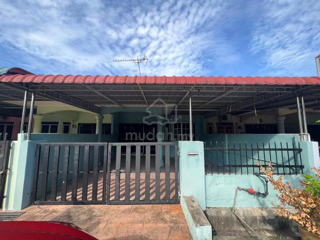 Rumah Untuk Dijual di Taman Sejati 3, Sitiawan, Perak  1