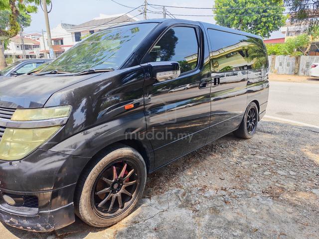 2003 Nissan ELGRAND 3.5 V (A) - 1