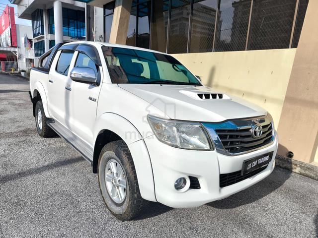 2014 Toyota HILUX 2.5 G VNT (A) - 1