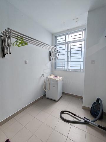 D'Rich Executive Suites 4