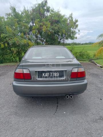 Honda ACCORD SV4 F20B - 4