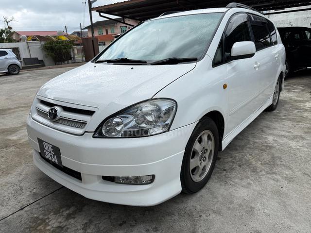 2003 Toyota IPSUM 2.4 VVTI (A) - 1