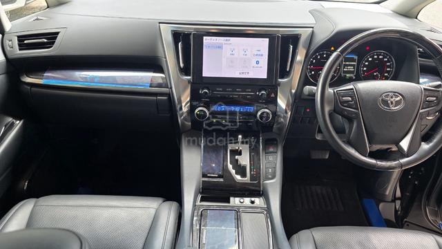 GRADE 4 2021 Toyota ALPHARD 2.5 SC PROMO - 4