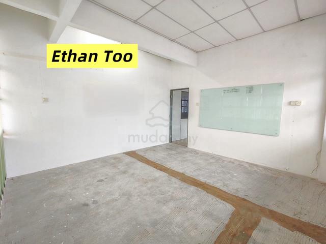Ong Yi How Large 1st Floor Shoplot @ Butterworth For Rent 1