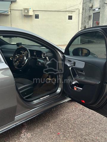 2020 Mercedes Benz A250 2.0 AMG LINE (A) - 3