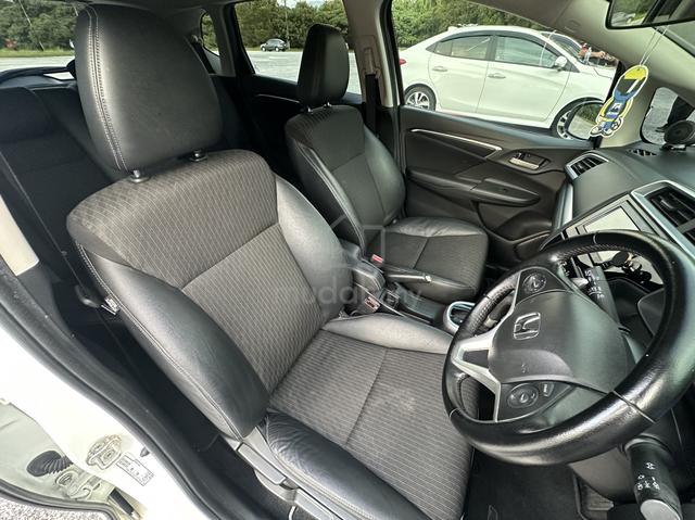 Honda Jazz V spec 2018 ( Direct owner ) - 5