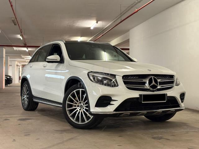 2017 Mercedes Benz GLC250 4MATIC COUPE AMG LINE - 2