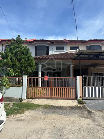 Rumah Teres Batu 6 Kuala Nerus. 1
