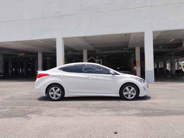2013 Hyundai ELANTRA 1.6 PREMIUM (A) 1 YR WARRANTY - 5