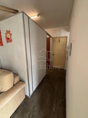 Taman Daya Jalan Pinang Flat 3