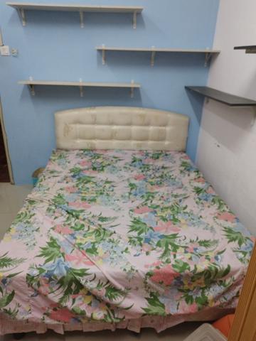 Room for rent - Batu Uban, Penang 1