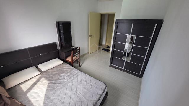 Hamilton Wangsa Maju Female Medium room for rent 1