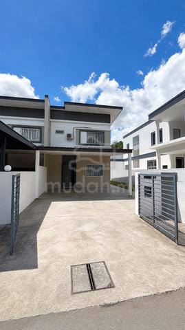 Taman Bukit Damaisari / Menggatal / Corner Lot / For rent 1