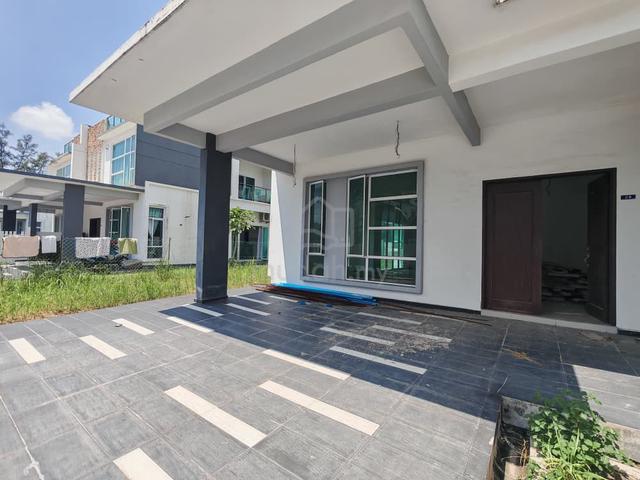 NEW BARE SPACIOUS 40x80 Semi-D For Sale @ Klebang Utama Melaka 1