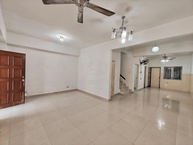 2.5 Storey Terrace @ Taman Megah 2, Cheras, Freehold, Super Cheap 1