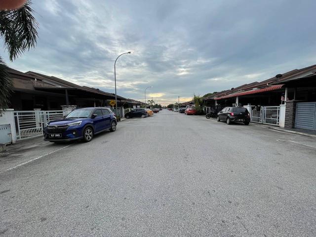 Harga Murah‼Single storey Kristal 2, Bandar Putera 2 (Jln Kebun Nenas) 1